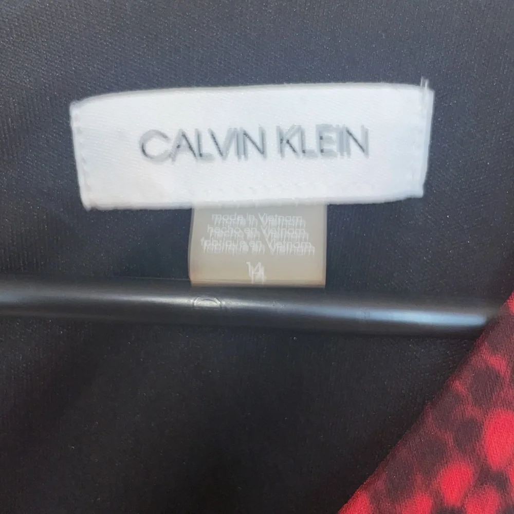 Calvin Klein dress - Picture 4 of 6
